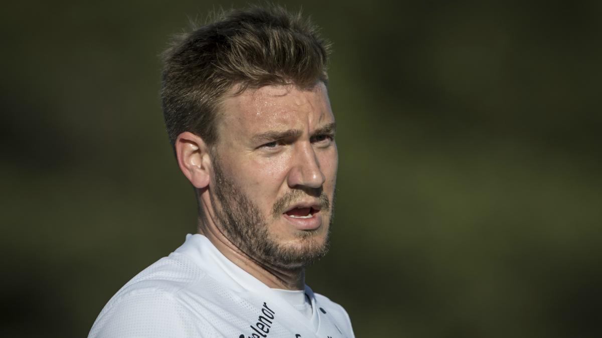 Bendtner 'sorry with all my heart' after alleged taxi driver assault