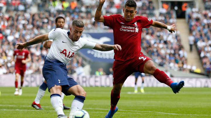 Alderweireld: Fans left puzzled by badge-less Tottenham shirt