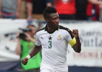 El ghanés Asamoah Gyan, de la cima del fútbol a la quiebra