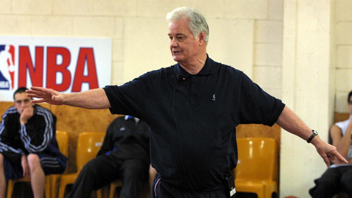 Michael Jordan mentor Fred 'Tex' Winter dies at 96