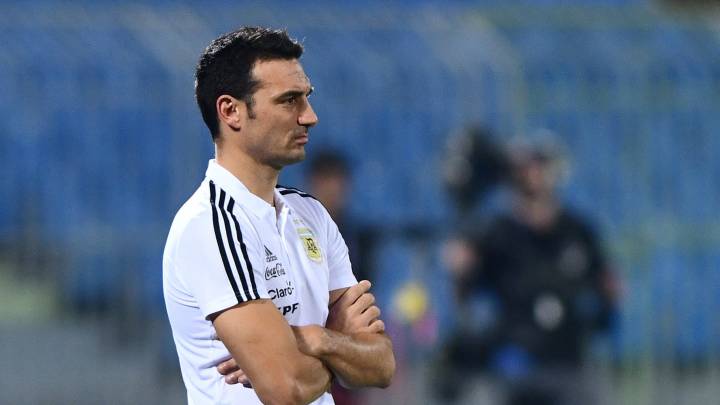 Argentina has to play as a team without Messi – Scaloni