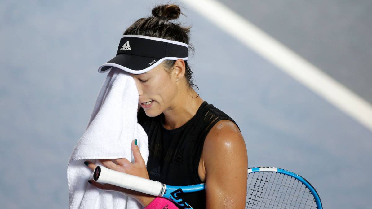 Muguruza stunned by Wang's recovery in Shanghai