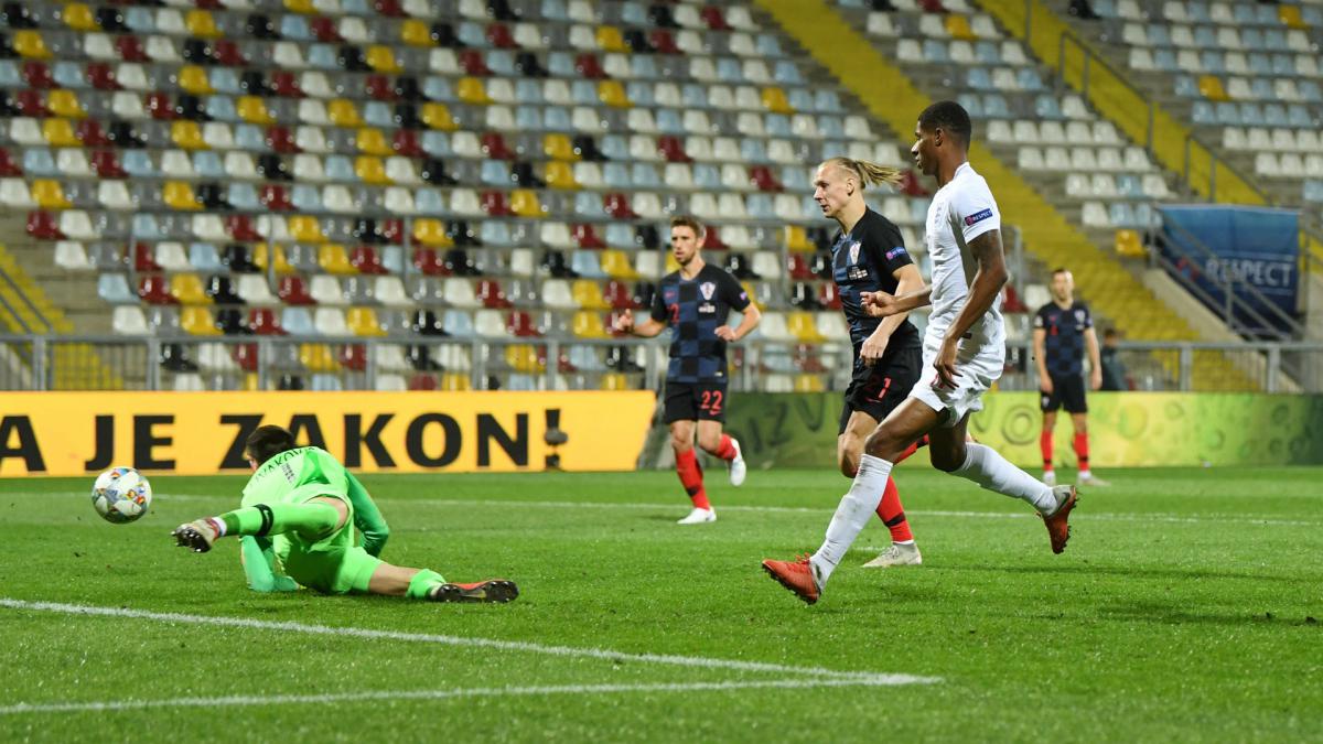Southgate backs under-fire Rashford