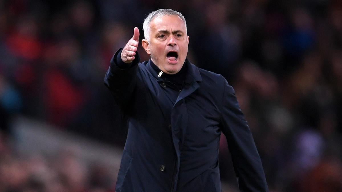 Rooney: Man United players still behind Mourinho