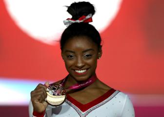 Simone Biles claims record 13th world gold in Doha