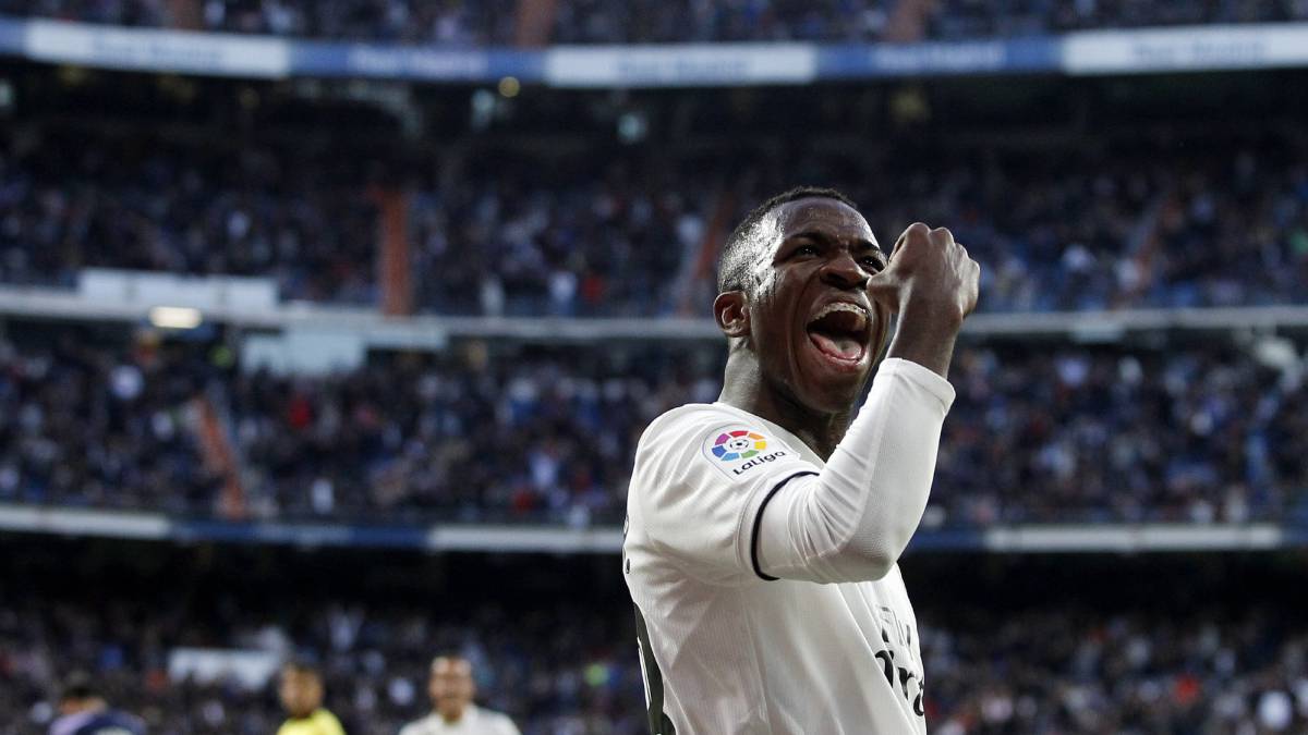 Real Madrid round-up: Solari, Vinicius, Reguilón, Courtois, tactics...