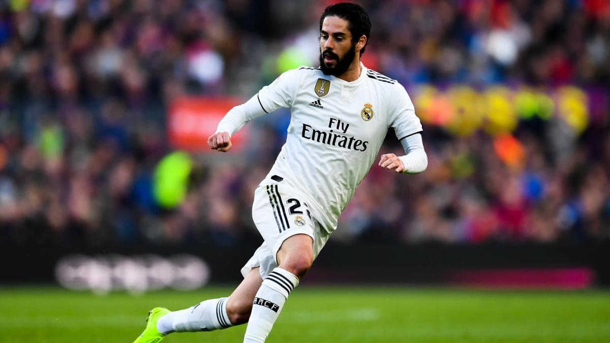 Solari not rushing 'special' Isco