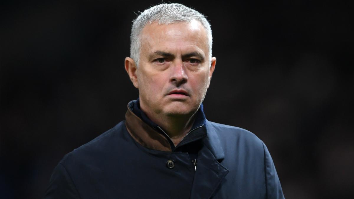 Mourinho questions United's transfer bargaining power