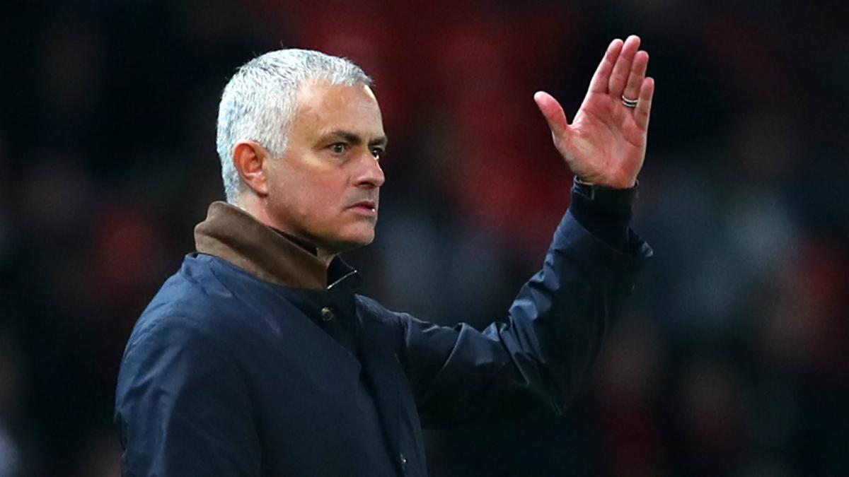 Mourinho 'fully committed' to Manchester United, insists Mendes