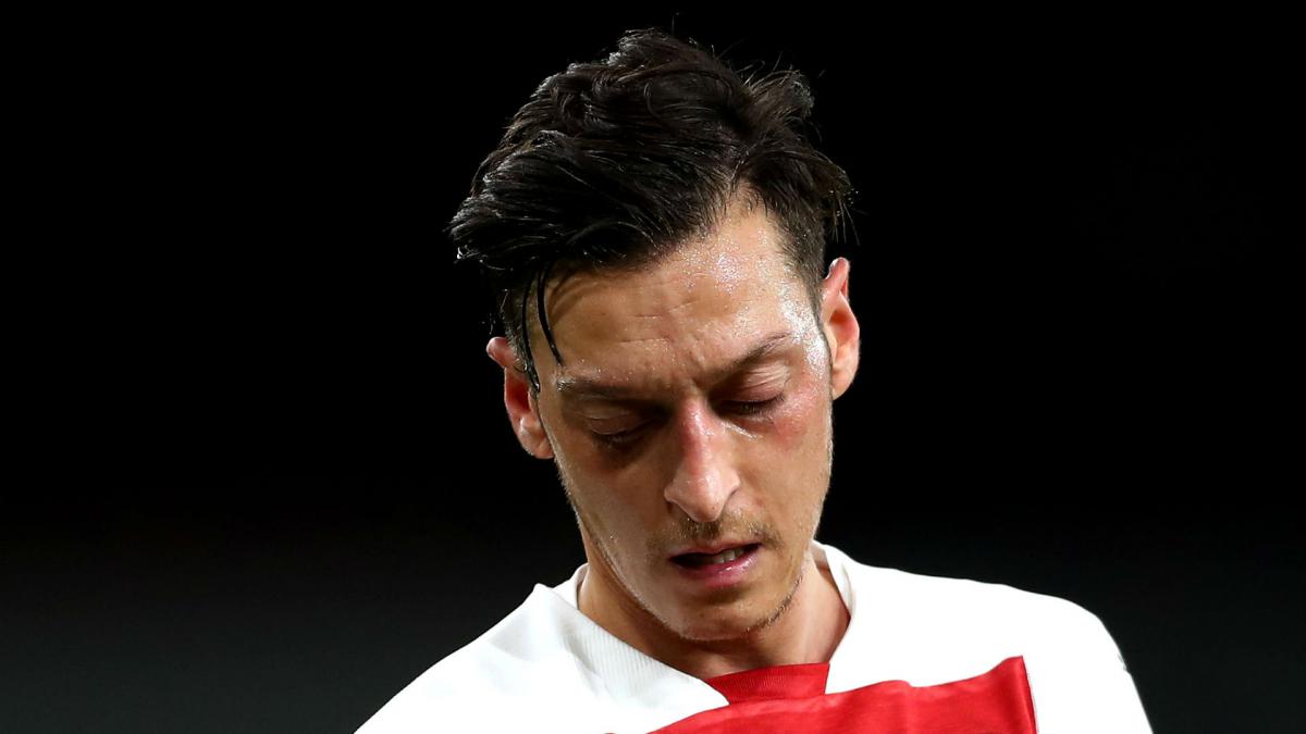 Back in a Fortnite? Ozil posts training pictures on Twitter