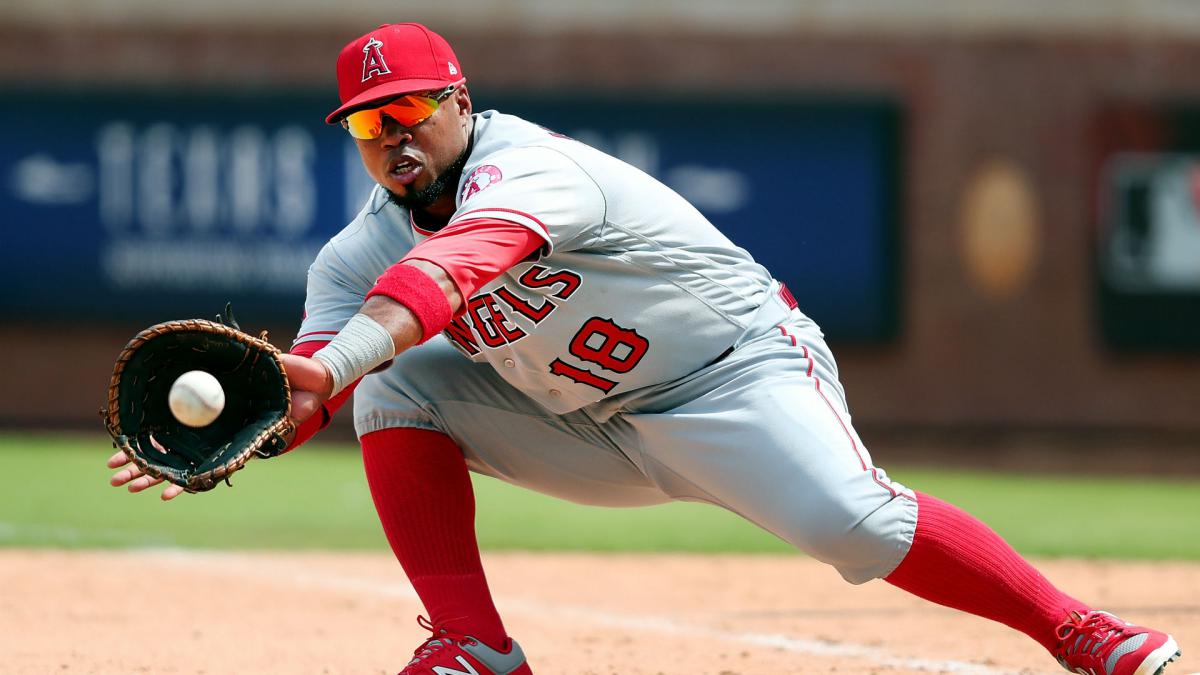 Former MLB players Valbuena, Castillo killed in car crash