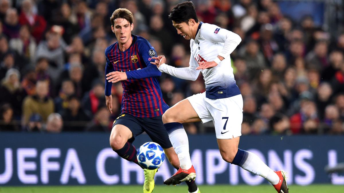 Everything's easier when you've got Messi – Miranda