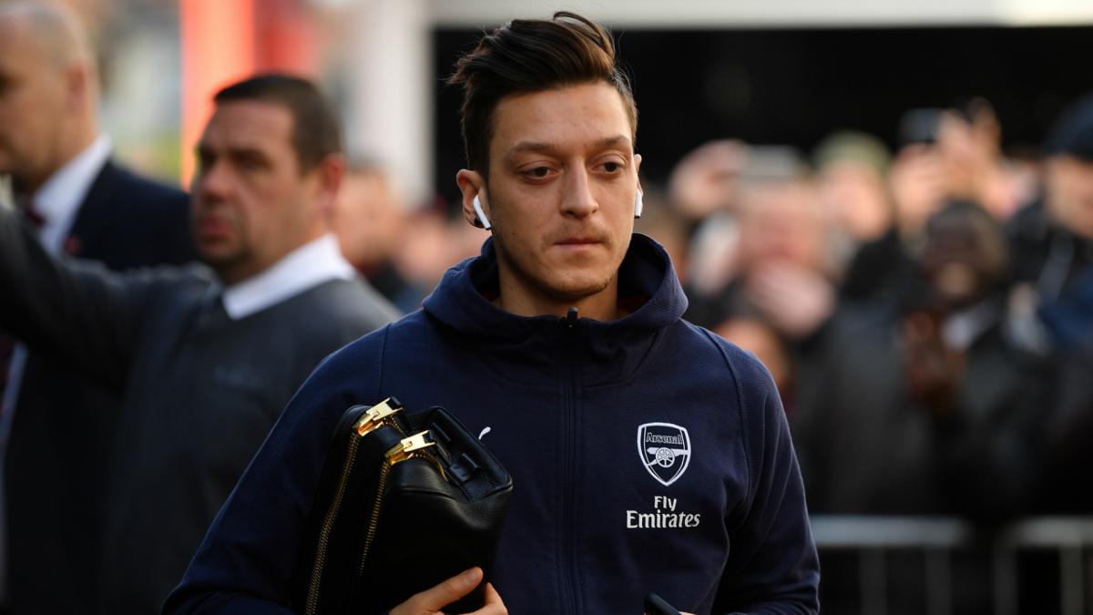 emery: arsenal need mesut ozil