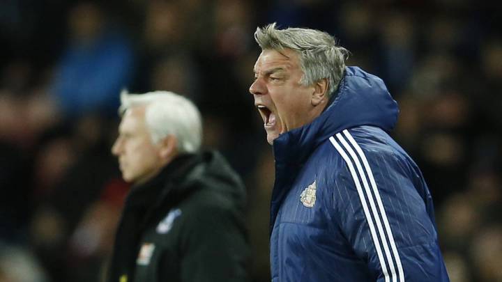 Allardyce steering clear of "relegated" Huddersfield Town