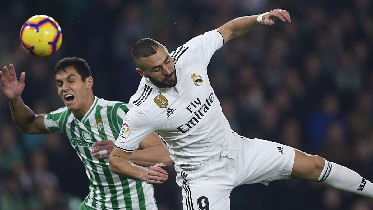 Benzema fit to face Sevilla despite broken finger, Solari confirms