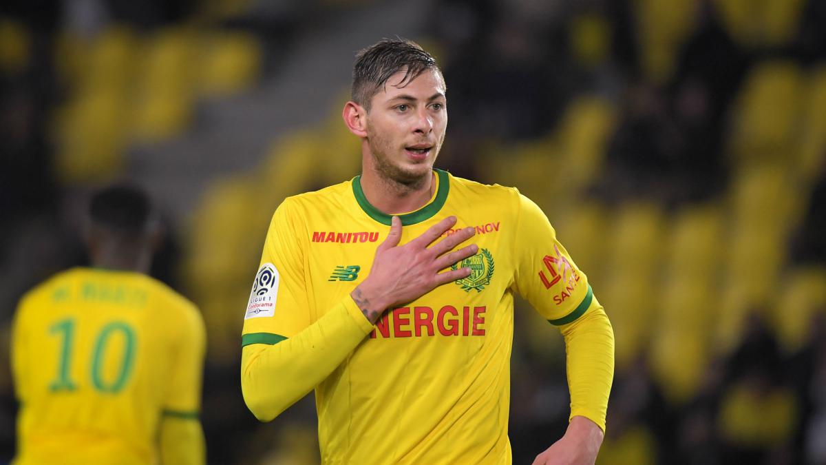 Cardiff continue to 'pray' for Sala