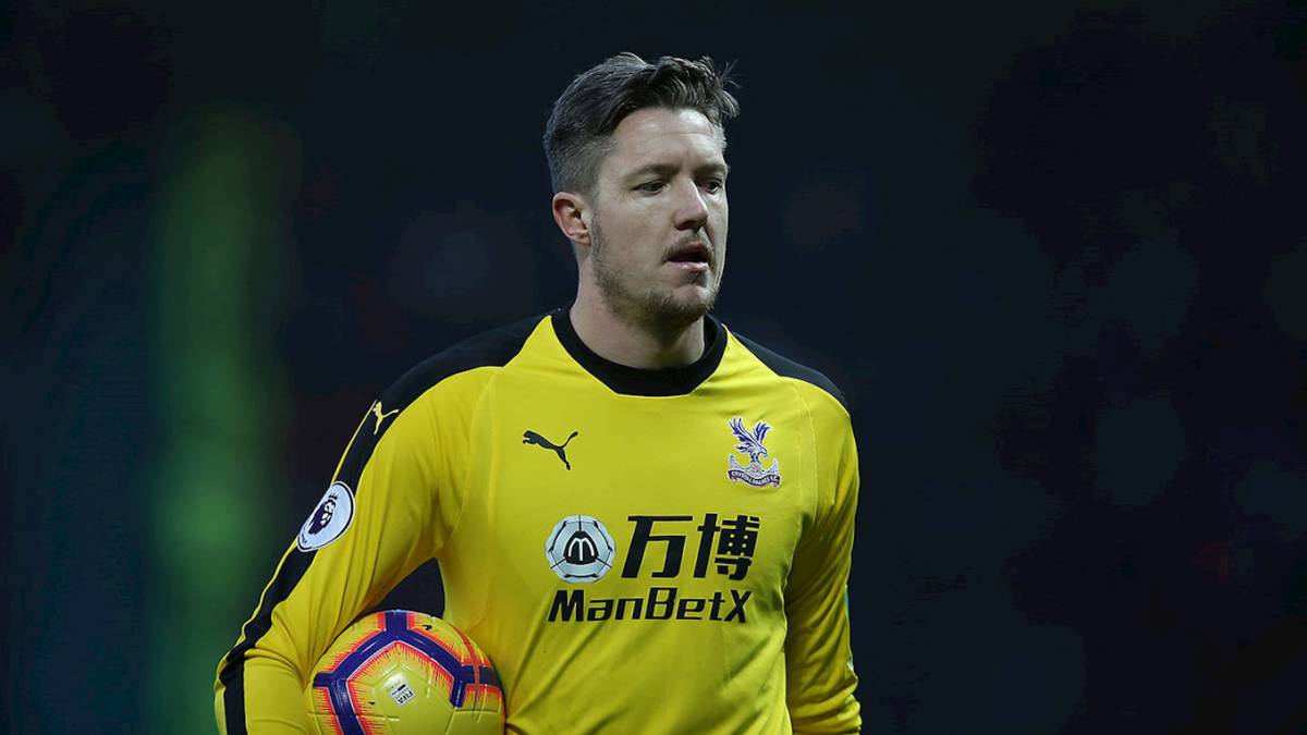Palace's Hennessey charged by FA over alleged Nazi salute