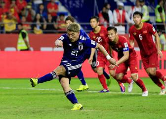 Japan through to semis after seeing off valiant Vietnam