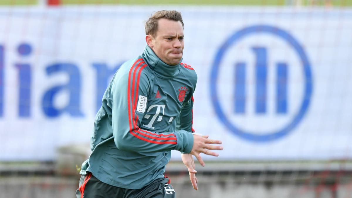 Bayern captain Neuer fit for Augsburg, Liverpool games