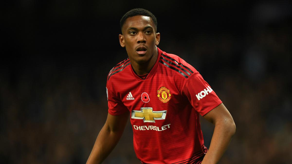 BREAKING NEWS: Martial, Lingard out for up to three weeks