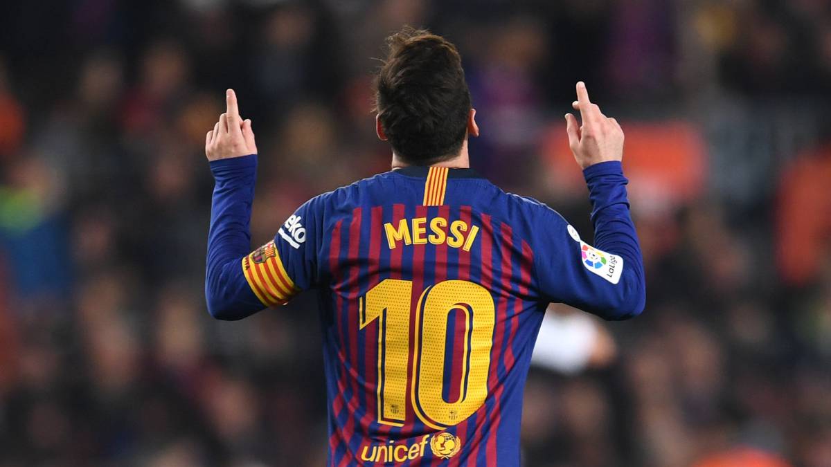 Messi penalty enough to see off stubborn Valladolid