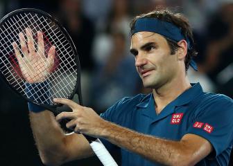 Roger Federer to return for clay court season after three years