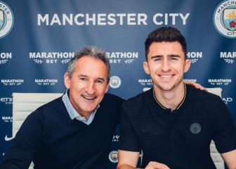 Laporte signs extension with Manchester City