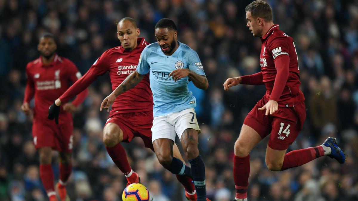 Sterling felt more title pressure at Liverpool than City