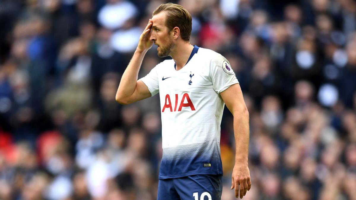 Kane challenges Tottenham to improve under pressure