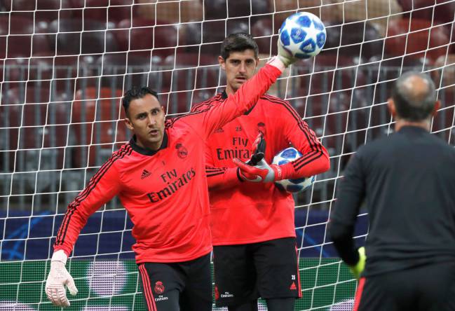 Choices | Real Madrid's Keylor Navas and Thibaut Courtois.