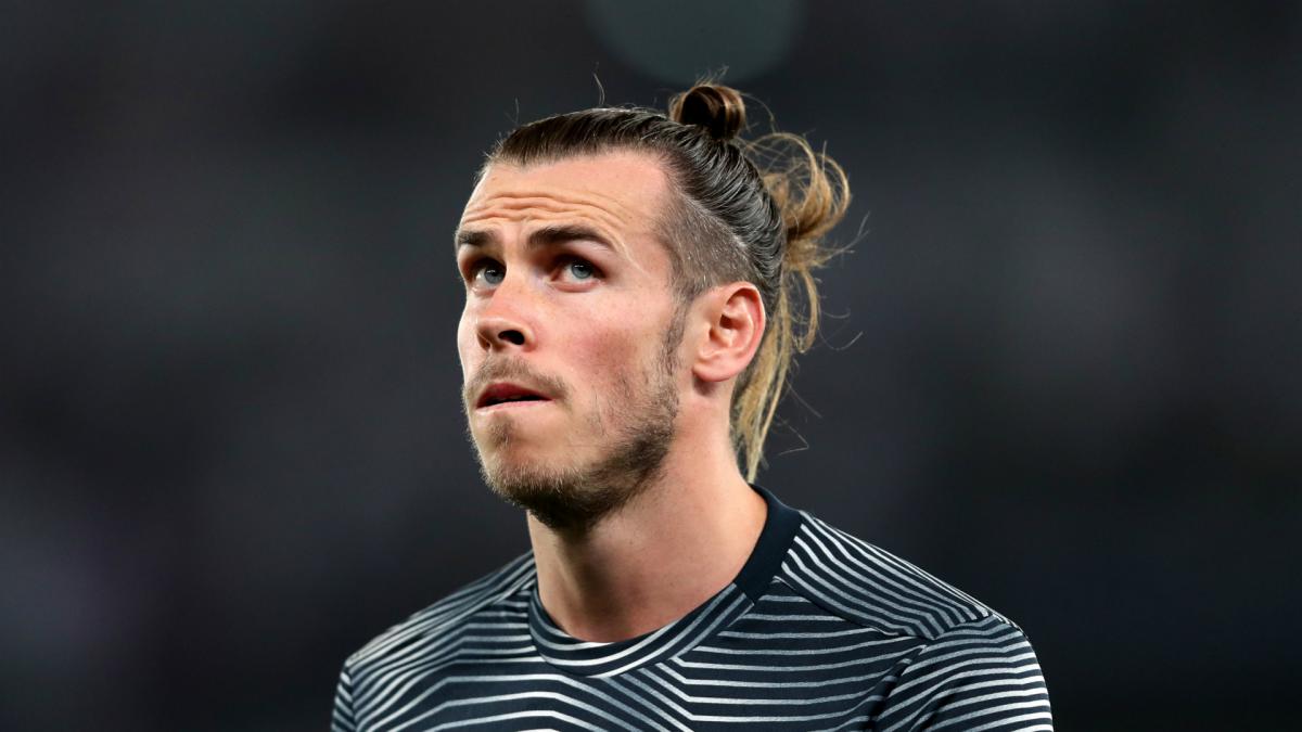 Bale 'raring to go' for Wales