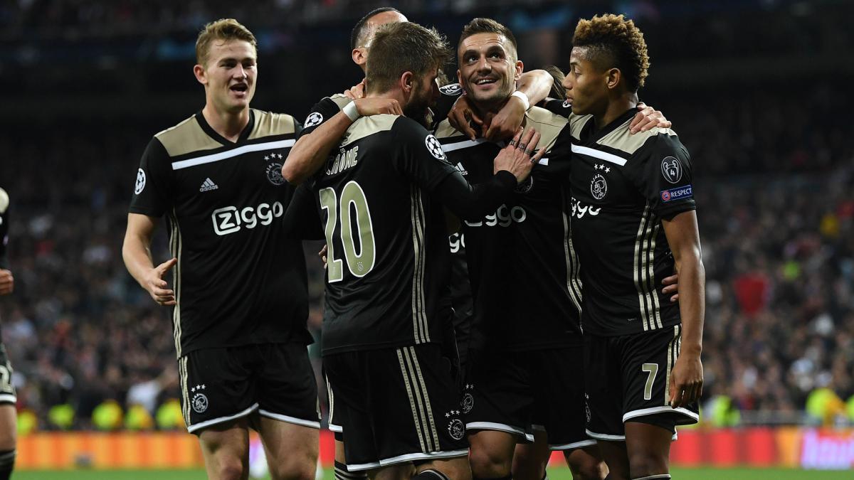 Ajax v Juventus: Dutch giants out to continue 'beautiful period'