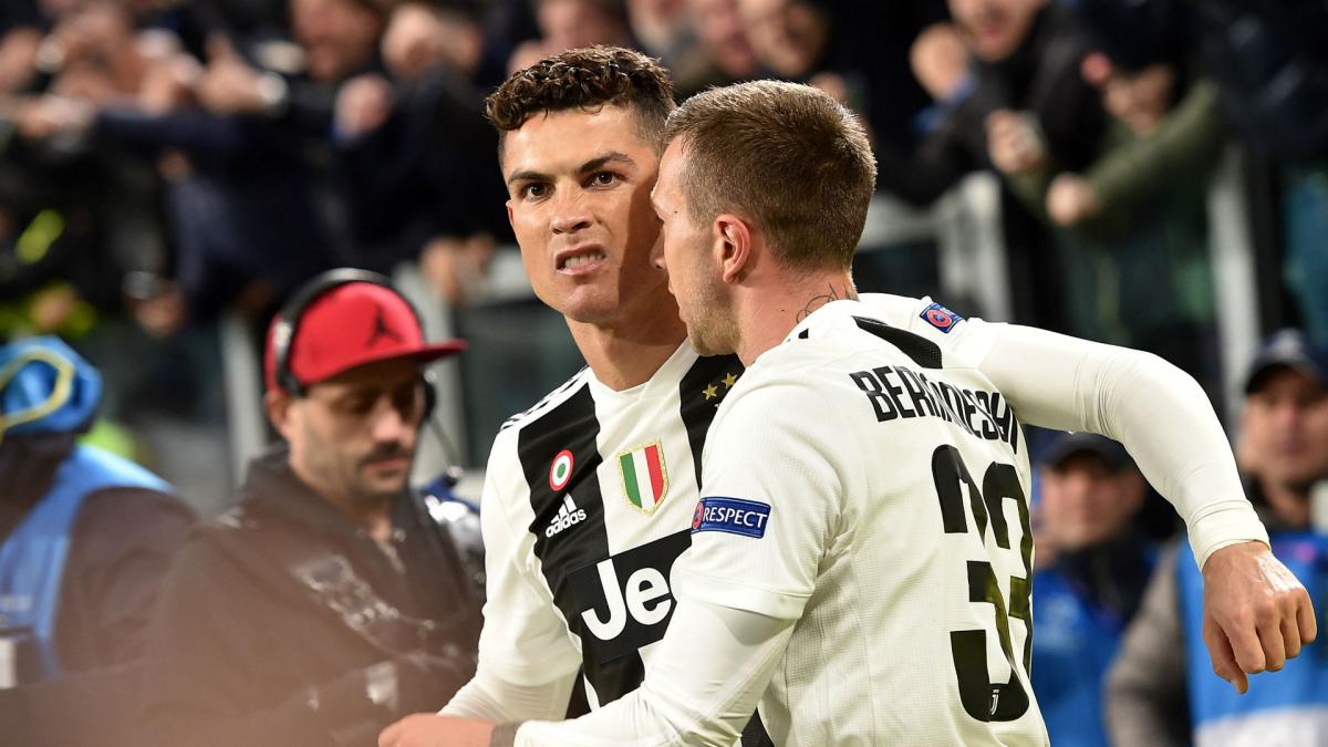 Ronaldo trains ahead of Ajax v Juventus