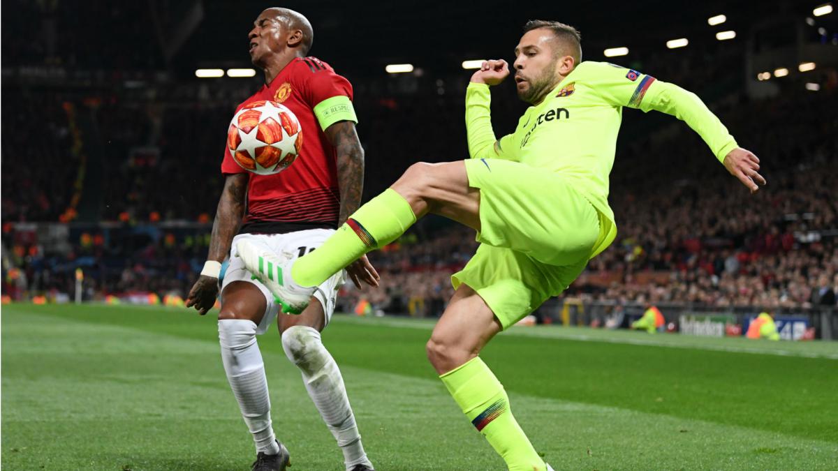 Alba hails Barca's defensive solidity