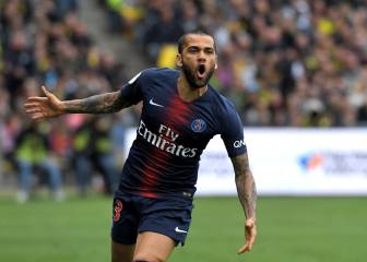 Dani Alves close to renewing with PSG