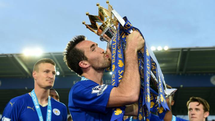 Christian Fuchs celebrating the 2016 Premier League title