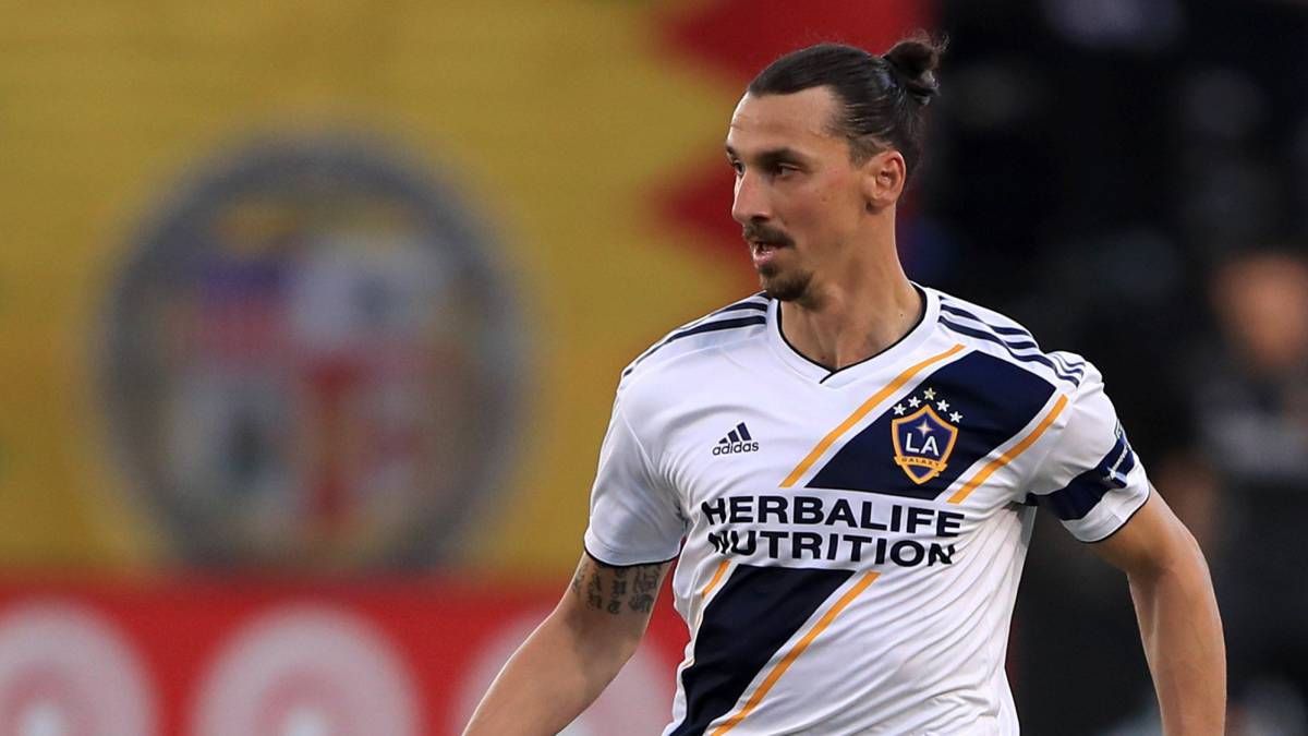 Zlatan Ibrahimovic #9 of Los Angeles Galaxy controls the ball during the second half of a game against the Real Salt Lake
