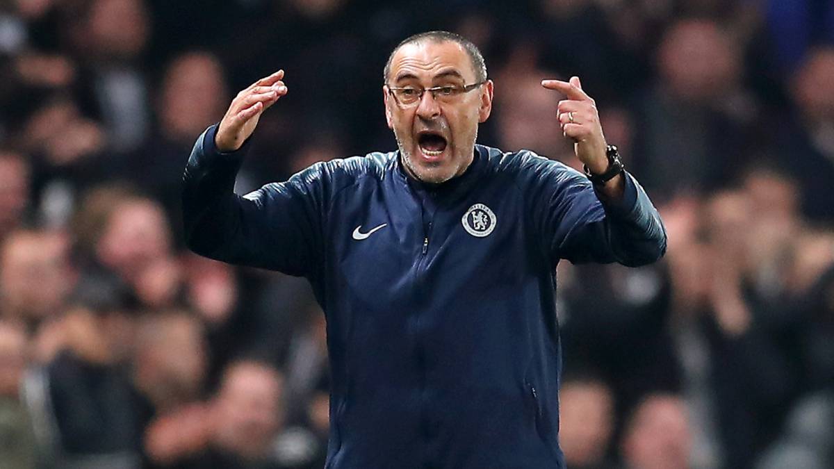 Maurizio Sarri, Manager of Chelsea reacts during the UEFA Europa League Semi Final Second Leg match between Chelsea and Eintracht Frankfurt