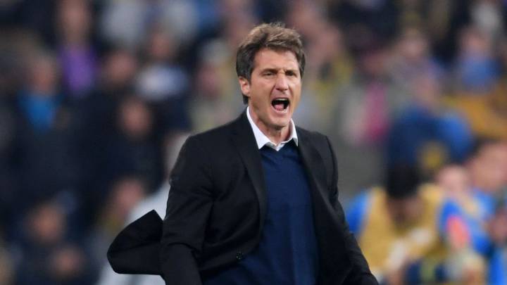 Guillermo Barros Schelotto, LA Galaxy coach angry at the sidelines during the match against Colorado Rapids