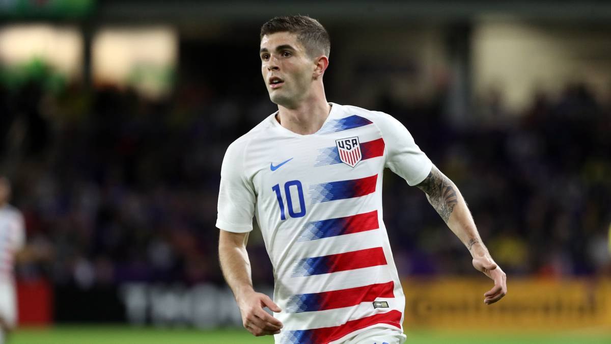 United States forward Christian Pulisic defends against the Ecuador during second half of an international friendly soccer match at Orlando City Stadium