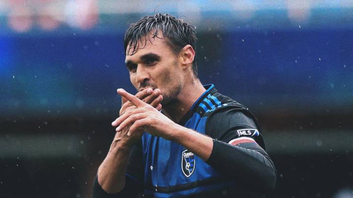 Chris Wondolowski celebrating after breaking Landon Donovan MLS scoring record
