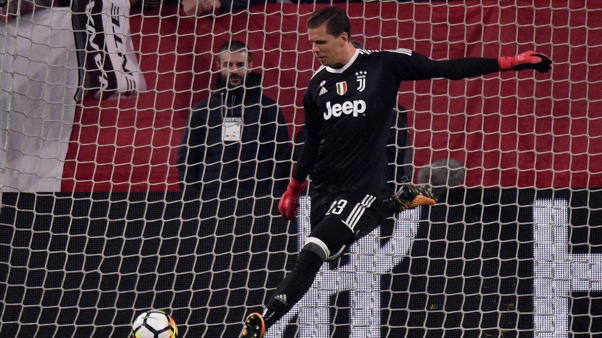 Juventus' Szczesny undergoes knee surgery