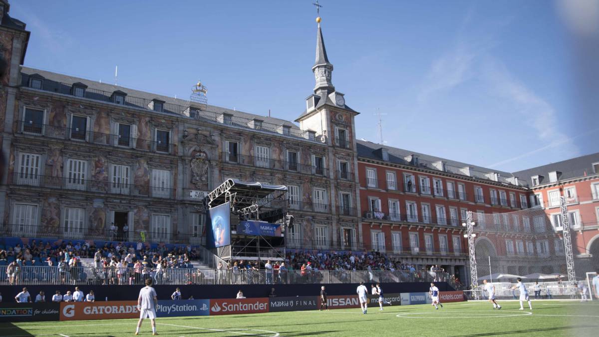Champions League final tour of Madrid