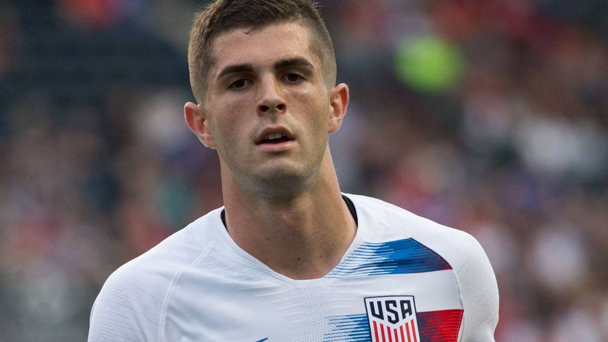 Christian Pulisic wearing the colors of the US men's national team