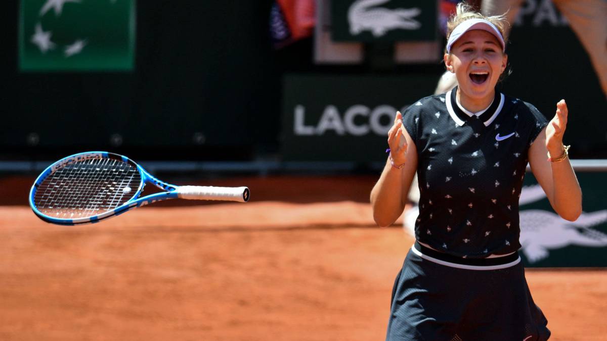 Anisimova: Halep's title defence ended by teen sensation