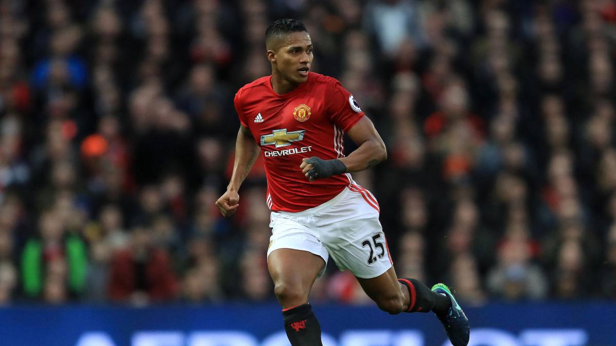 Antonio Valencia in action with Manchester United