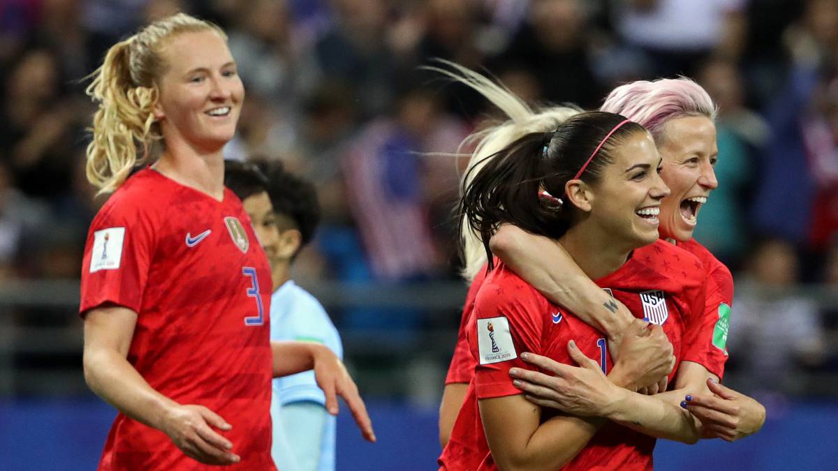 Alex Morgan of the USA celebrates with teammates after scoring her team's fifth goal during the 2019 FIFA Women's World Cup France group F match between USA and Thailand