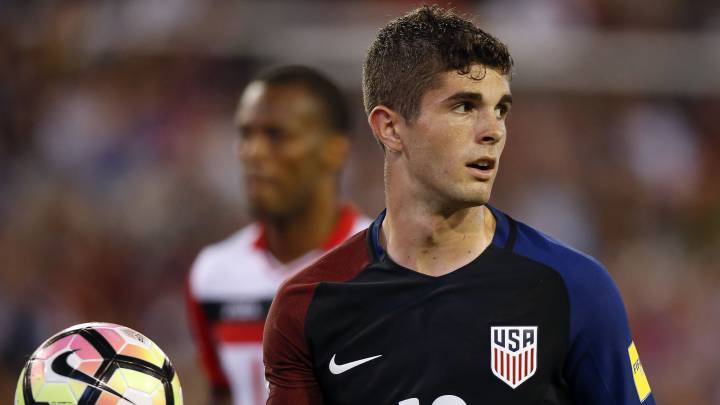 United States midfielder Christian Pulisic holds the ball during a stoppage of play in the second half against Trinidad & Tobago at EverBank Field