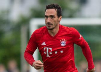 Dortmund agree record fee with Bayern for Hummels