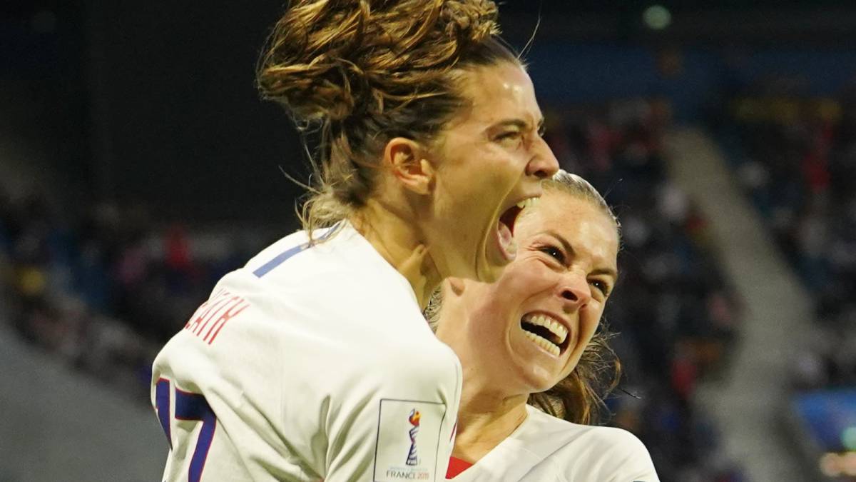 Kelley O'Hara of the USA and Tobin Heath celebrate Tobin Heath's goal during the 2019 FIFA Women's World Cup France group F match between Sweden and USA
